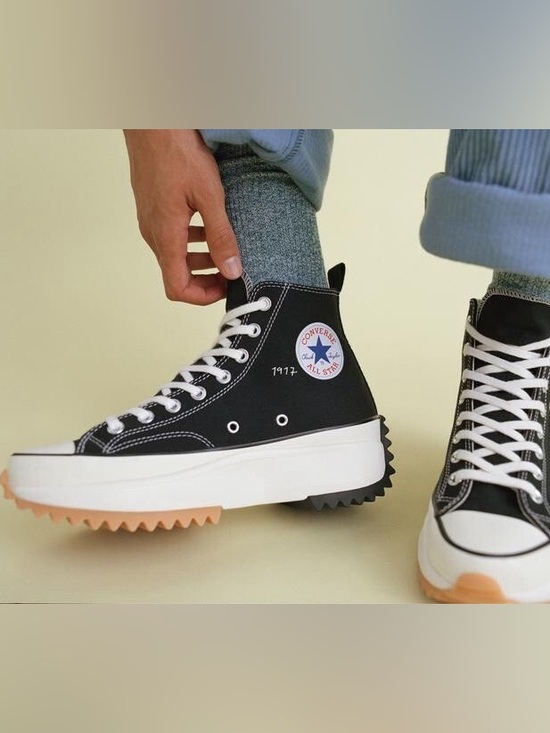 Converse Shoes - Converse Run Star Hike HIGH Top Unisex Sneakers 166800C Black Canvas